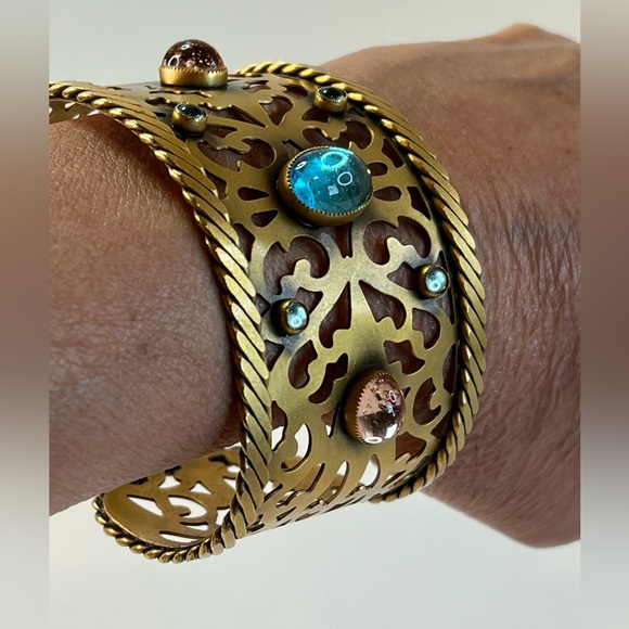Vintage YSL Openwork Gold-Tone Cuff Bracelet w/Gripoix Glass Jewels - Picture 2 of 16